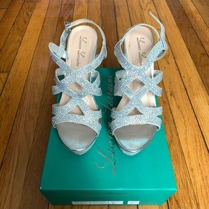 🌸 Lauren Lorainne Sparkle Wedges